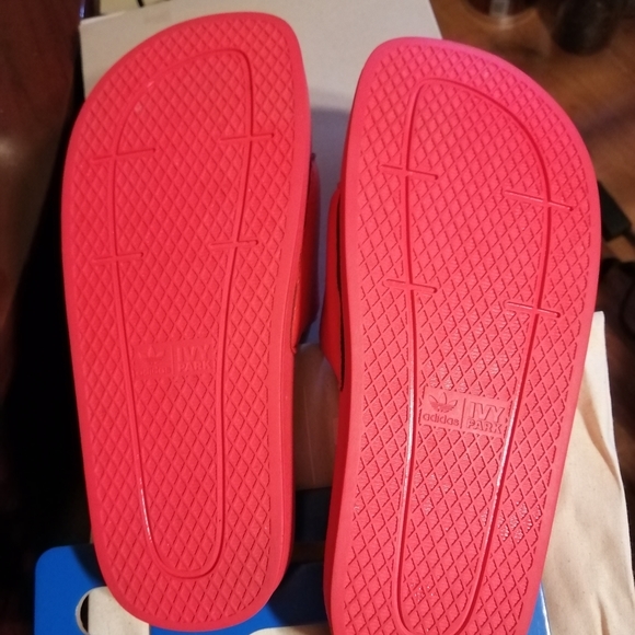 ADIDAS IVY PARK LIMITED EDITION UNISEX SLIDES FREESHIP - Picture 12 of 12